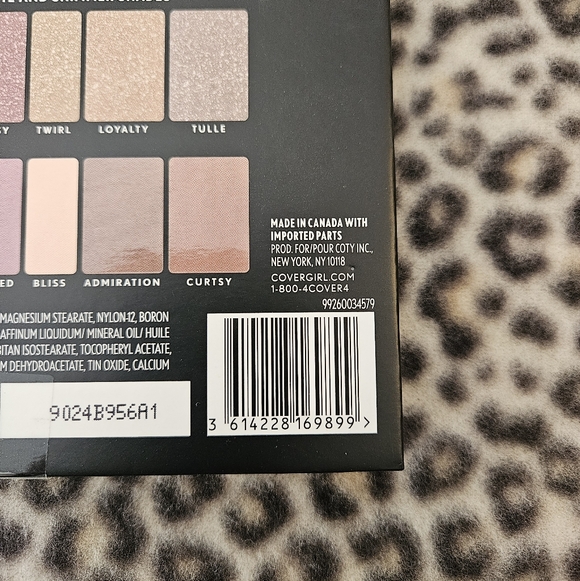 Covergirl Her Majesty "Ascension" Eyeshadow Palette, Brand New, Limited Edition - Picture 8 of 8